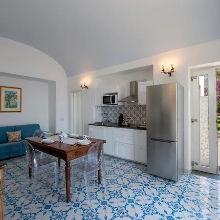 Alba - Coast Villa *